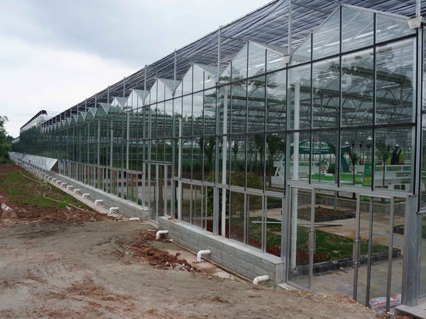 Intelligent glass green…